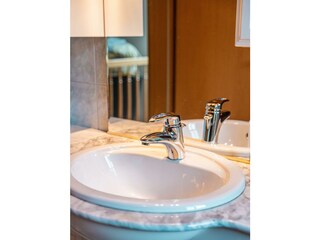 Donauregion_Waterfront_Zimmer_Obermuehl_2026_infil