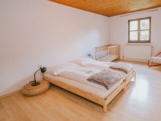 Schlafzimmer2