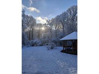Hütte im Schnee