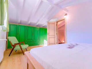Villa Duge Njive Características 18