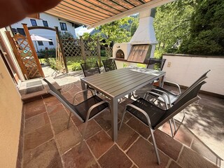 Terrasse mit Markise