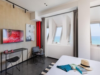 Apartment Tel Aviv Features 8