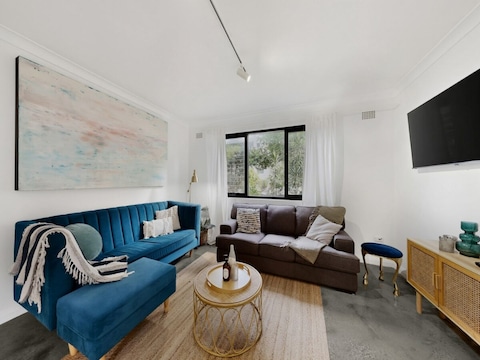 Apartment Strandnahe Ferienwohnung mit einem Schlafzimmer und Parkplatz in Cronulla