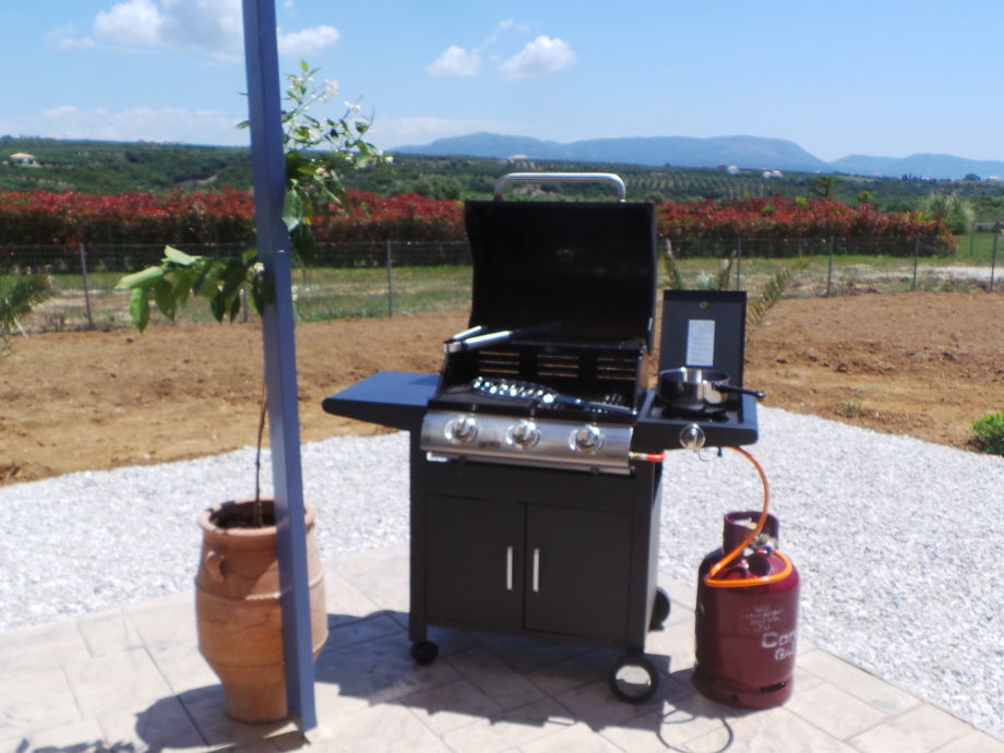 Villa finiki messinia, griechenland, peloponnes herr jos strik Luxus outdoor küche