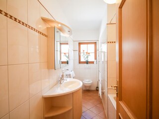 Holiday apartment Garmisch-Partenkirchen Features 12