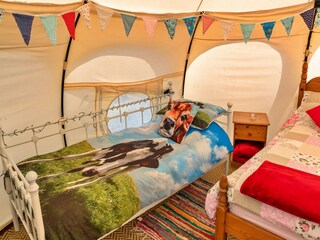 Chalet Ilfracombe Features 16