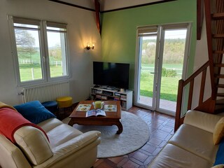TV Ecke mit 2 Sofas