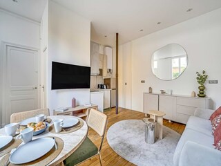 Apartment Paris  23