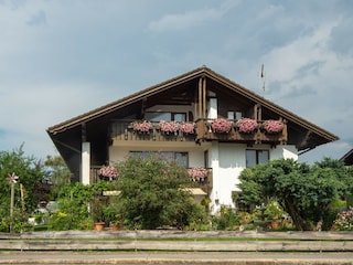 Hausansicht Sommer