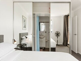 Apartment Welt Features 10