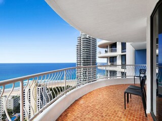 Apartment Broadbeach Outdoor Recording 3