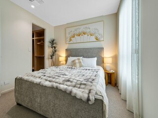 Apartment Welt Features 12