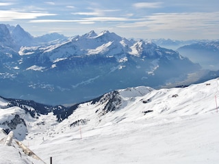 Das Skigebiet Hasliberg ist bis 2400 Meter hoch