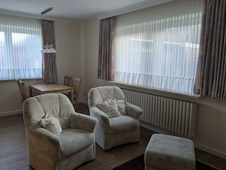 Wohn- und Esszimmer
