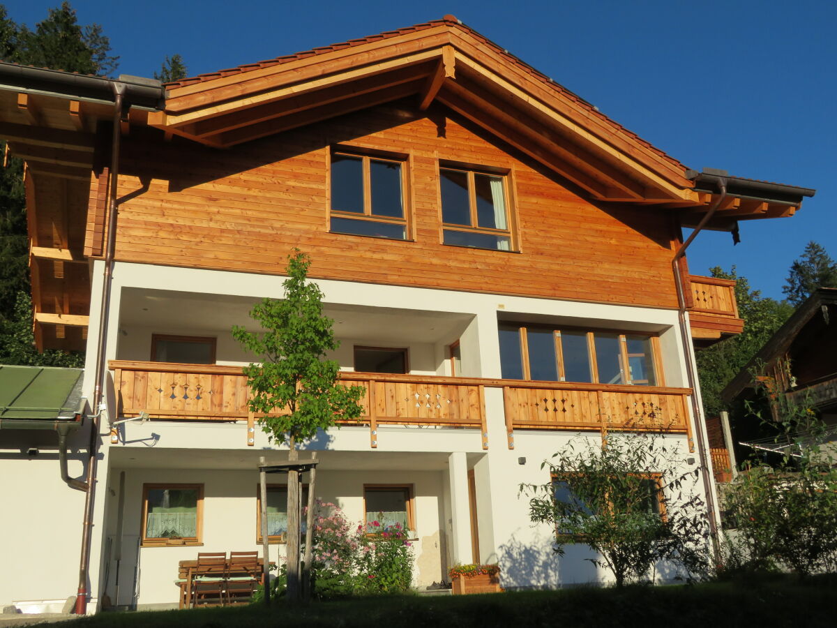 Ferienwohnung Lattengebirge im Erdgeschoß mit Terrasse