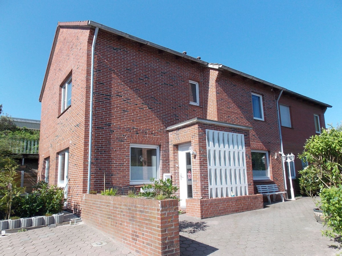 Ferienwohnung Haus Nordstrand Whg 4 Borkum Firma Ferienvermietung Bsb Bottcher Schmidt Borkum Gmbh Frau Carla Bottcher