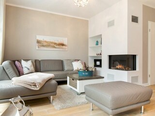 Wohnzimmer mit Gaskamin