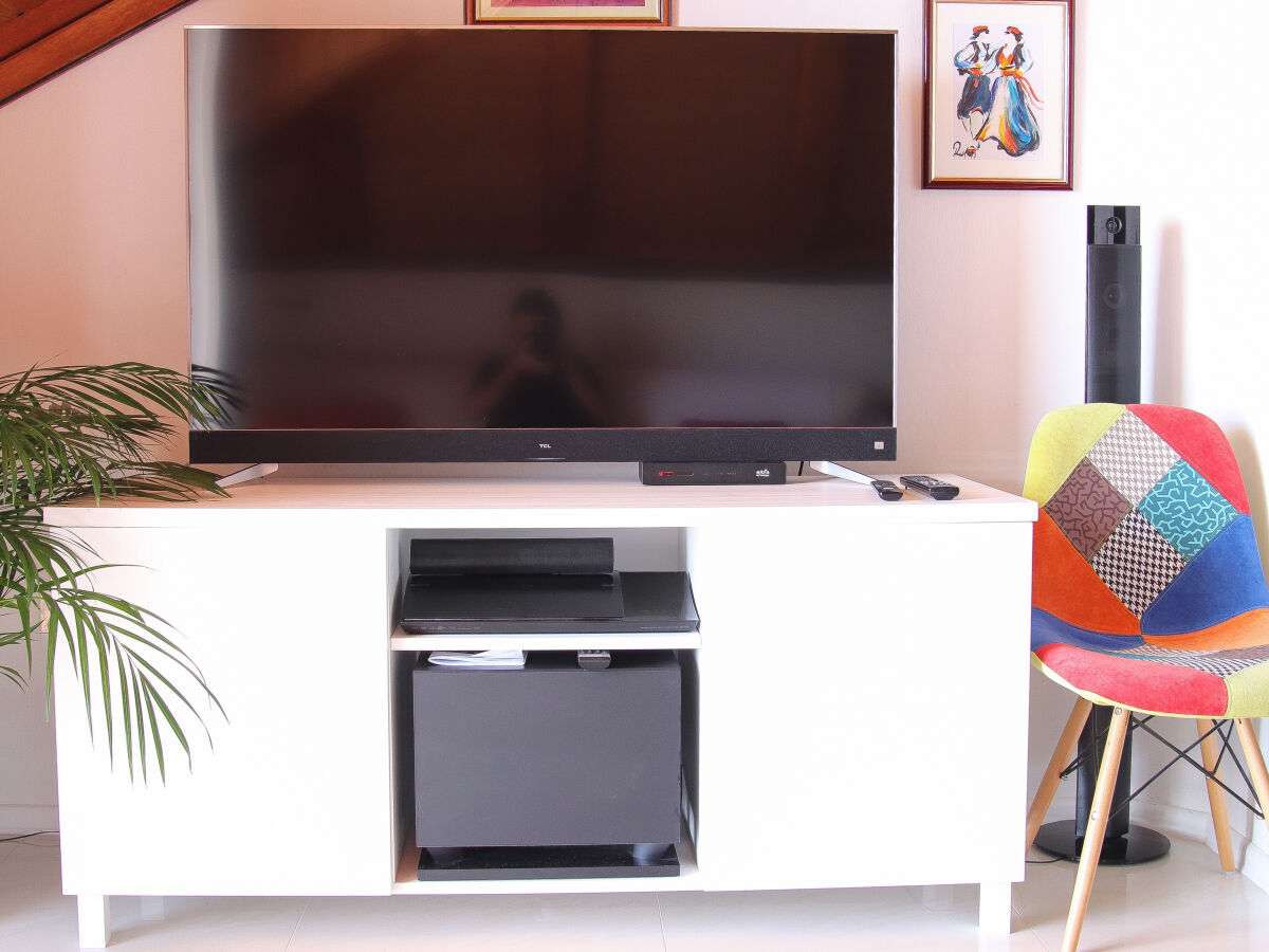 Electronic equipment