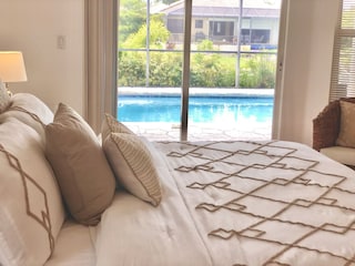 master-bedroom with pool access