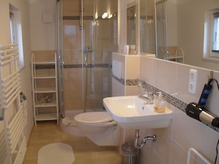 Badezimmer Untergeschoß