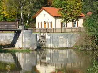 Schleusenhaus am alten Kanal