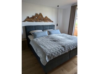Schlafzimmer OG mit Balkon