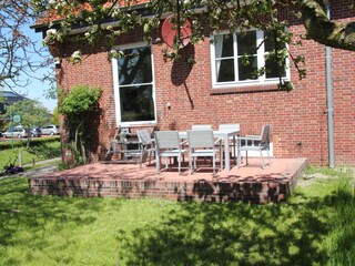 Terrasse vor dem Haus