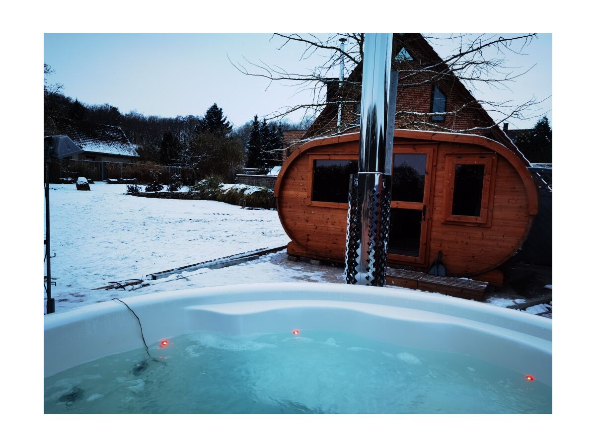 Sauna, Hot Tube