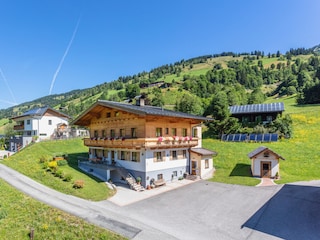 Ferienwohnung Saalbach Außenaufnahme 11
