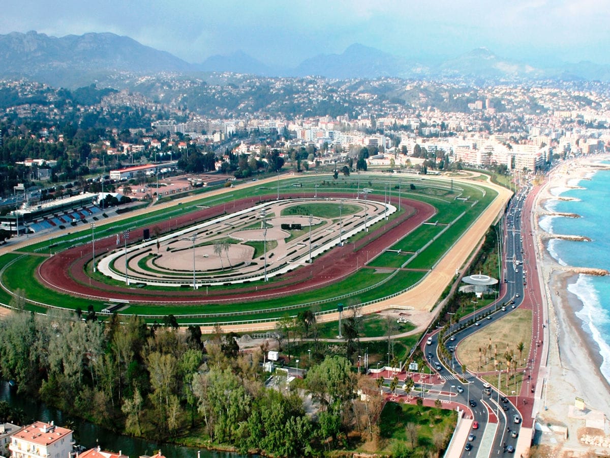 Die Pferdebahn im benachbarten Cagnes-sur-Mer