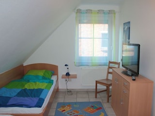 Schlafzimmer OG mit 2 Betten