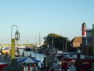 Büsumer Hafen und Leuchtturm