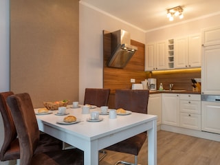 Der komfortable Eßbereich.