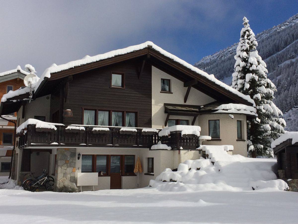 Chalet Saas-Grund Buitenaudio-opname 1