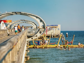 Badespaß an der Seebrücke