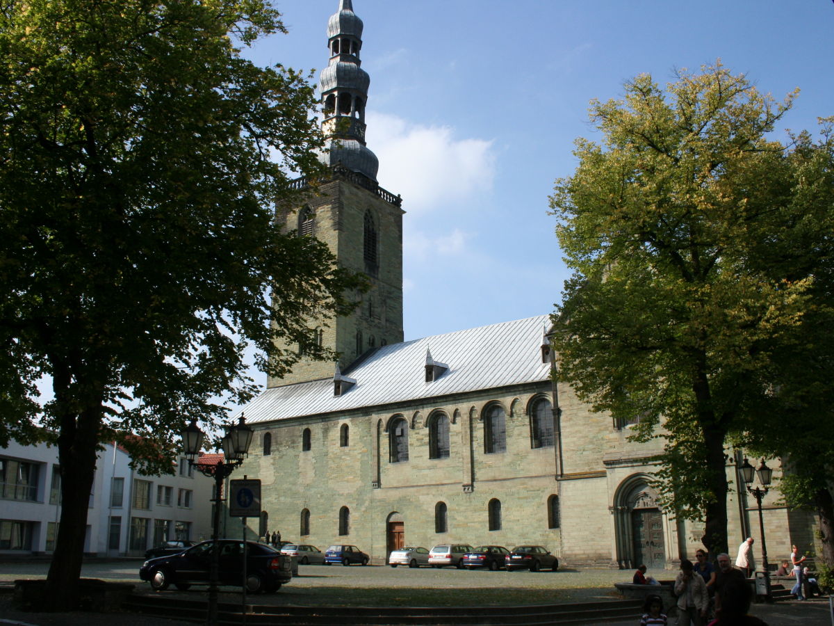 Ferienwohnung mit Terrasse u. Grillkamin, Möhnesee, Frau Andrea Blum
