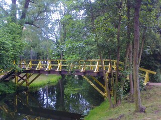 Brücke zur Schlossinsel in Gold