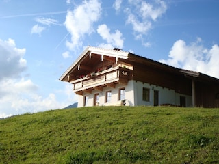 2012 neu erbaute komfortable Almhütte