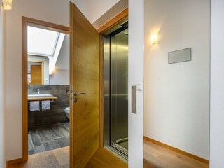 Aufzug in die Wohnung