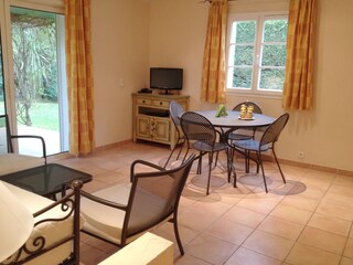 Villa Carros Caratteristiche 18