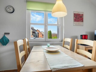 Esstisch mit Blick zum Brocken