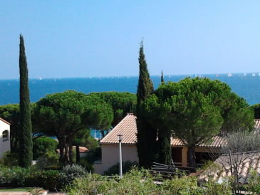 Ferienwohnung Chêne Liège in Sainte Maxime mit Meerblick und Pool
