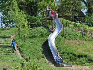 Spielplatz an der Badestelle Zislow.