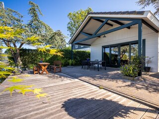 Terrasse mit Steg 099