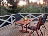 große Veranda mit herrlichem Blick in die Natur