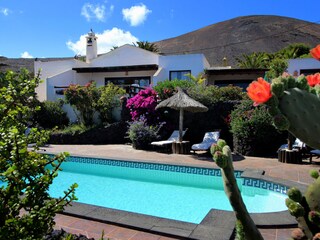 Casa Roco - Landhaus mit Pool vor malerischer Kulisse