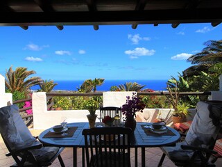 Private Terrasse mit Meerblick