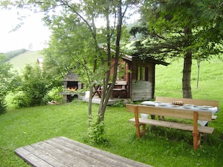 Gemütlicher Grillgarten