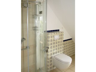 ..., a floor-level shower and modern facilities