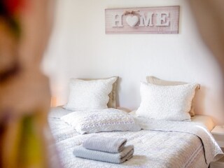 Holiday house Saint-Julien-de-Peyrolas Outdoor Recording 4